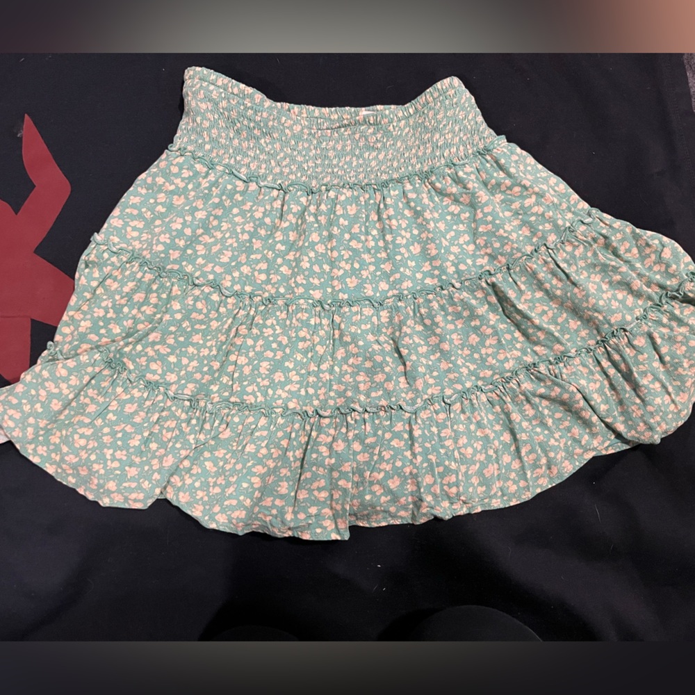 American Eagle Mini skirt green floral